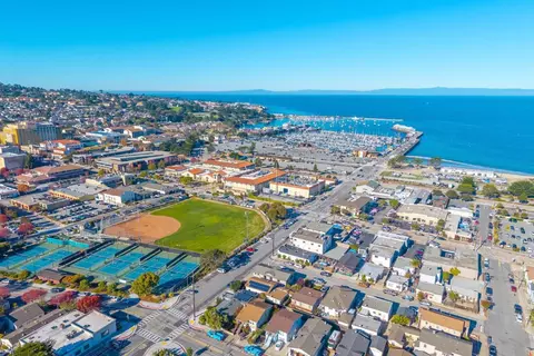 415 Figueroa St, Monterey, CA 93940 photo 43