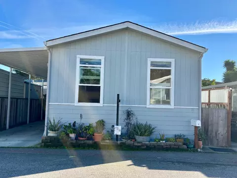 2711 Mar Vista Dr 15, Aptos, CA 95003