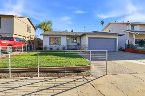 3458 Rocky Mountain Dr, San Jose, CA 95127