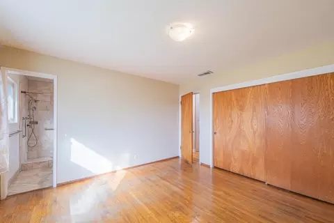 Bedroom - 826 Central Ave, Salinas, CA 93901 photo 3 of 8