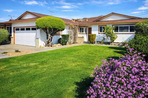 826 Central Ave, Salinas, CA 93901