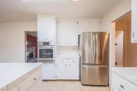Kitchen - 826 Central Ave, Salinas, CA 93901 photo 3 of 3