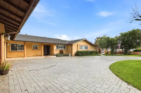 Exterior - 7460 Miller Ave, Gilroy, CA 95020 photo 2 of 11