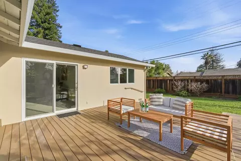 1747 Walnut Dr, Mountain View, CA 94040 photo 37