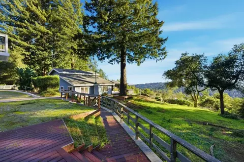 Exterior - 132 Pax Place Ct, Aptos, CA 95003 photo 6 of 12