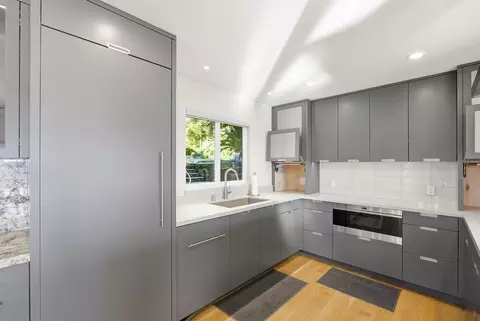 Kitchen - 132 Pax Place Ct, Aptos, CA 95003 photo 2 of 5