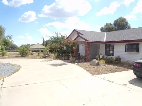 Exterior - 19650 Road 31, Madera, CA 93638 photo 3 of 29