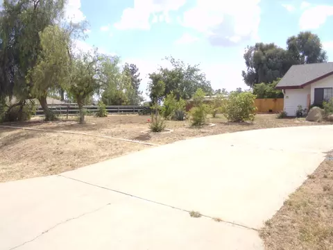 Exterior - 19650 Road 31, Madera, CA 93638 photo 6 of 29
