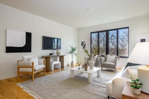 88 Bush St 3203, San Jose, CA 95126