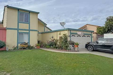 1103 Sherman Dr, Salinas, CA 93907