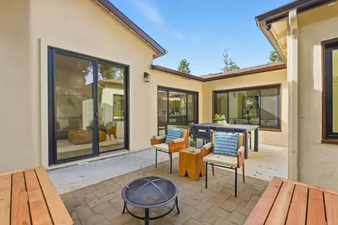 194 Oak Ct, Menlo Park, CA 94025