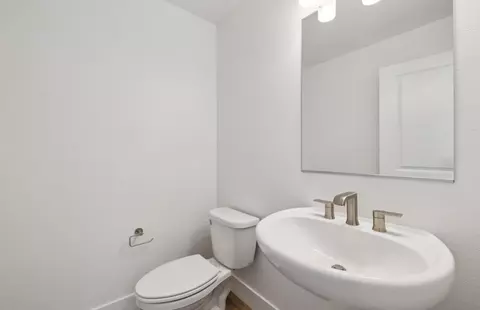 Bath - 1357 Lilac Way, Milpitas, CA 95035 photo 4 of 10