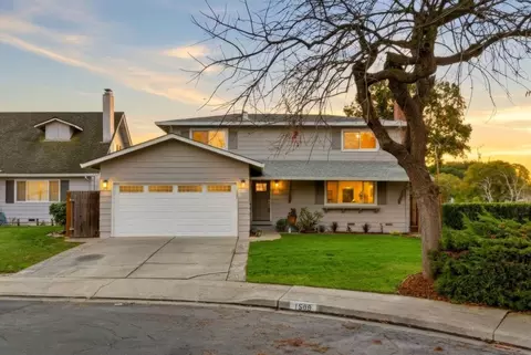 1598 Grand Teton Dr, Milpitas, CA 95035