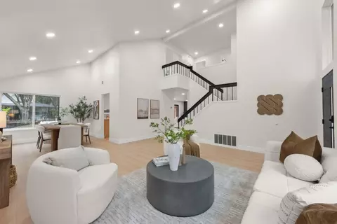 5276 Rooster Dr, San Jose, CA 95136