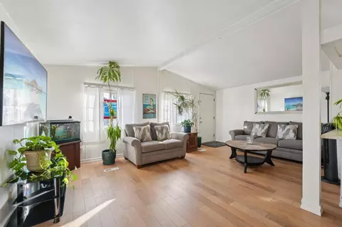 930 Rosedale Ave 64, Capitola, CA 95010