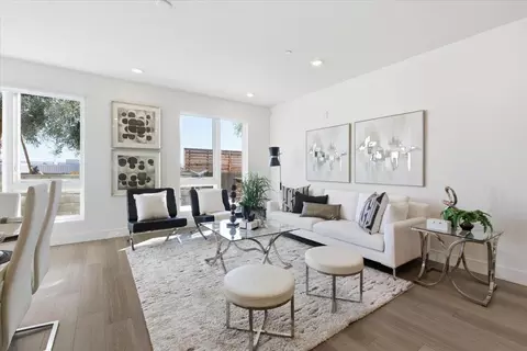 3512 Vision Cmn 202, Fremont, CA 94538