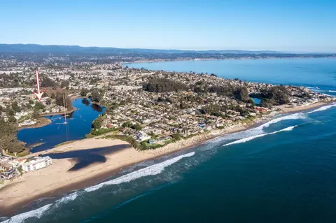 656 24th Ave, Santa Cruz, CA 95062