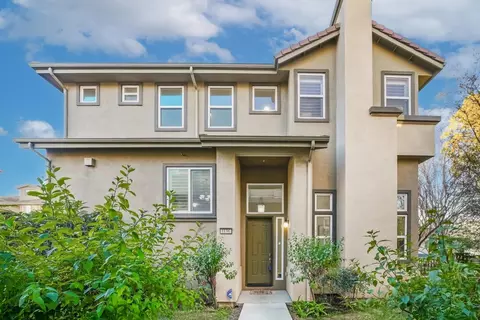 1136 Mckay Dr, San Jose, CA 95131