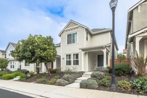 18831 Sedgwick Ln, Marina, CA 93933