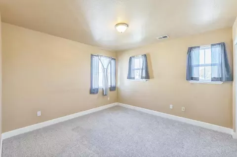 Bedroom - 1512 Marigold Dr, Patterson, CA 95363 photo 1 of 4