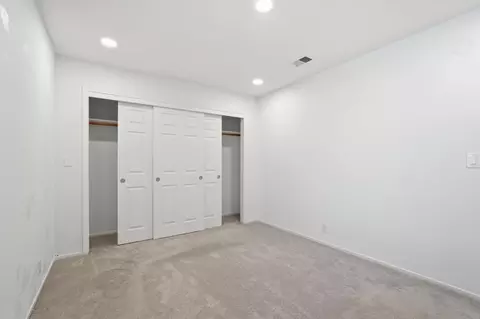 Bedroom - 1672 Bailey Dr, Ripon, CA 95366 photo 4 of 15