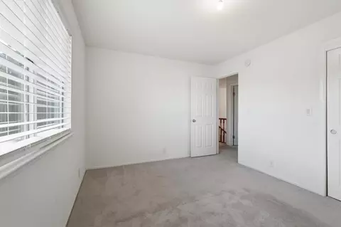 Bedroom - 1672 Bailey Dr, Ripon, CA 95366 photo 9 of 15