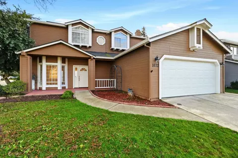 Exterior - 1672 Bailey Dr, Ripon, CA 95366 photo 5 of 11