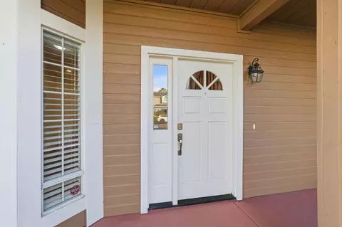 Entry Way - 1672 Bailey Dr, Ripon, CA 95366 photo 1 of 1