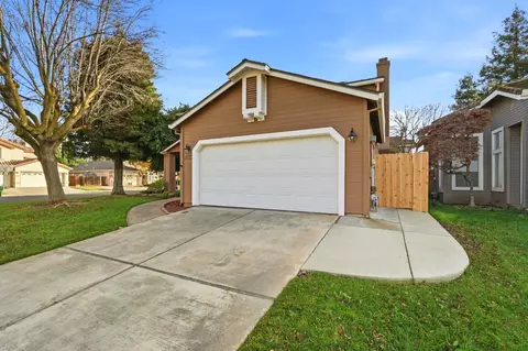 Exterior - 1672 Bailey Dr, Ripon, CA 95366 photo 6 of 11
