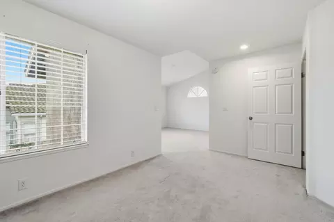Bedroom - 1672 Bailey Dr, Ripon, CA 95366 photo 11 of 15