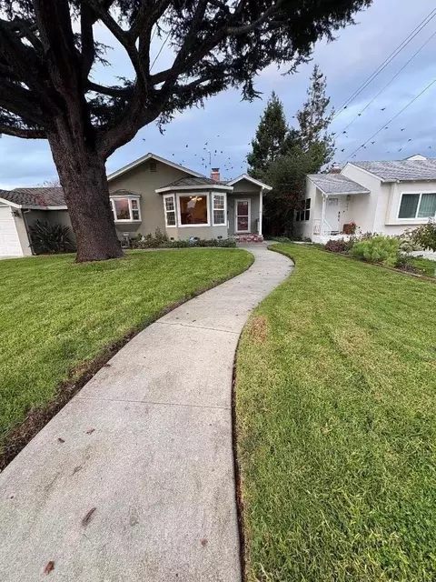 Exterior - 233 E Taylor Ave, Sunnyvale, CA 94085 photo 2 of 6