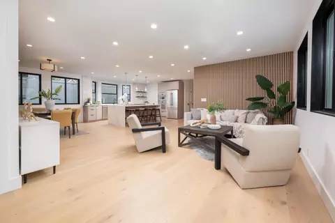 1332 Vancouver Ave, Burlingame, CA 94010