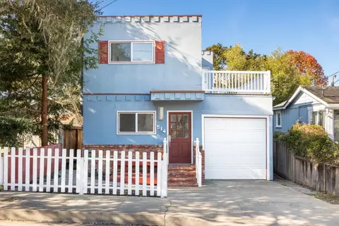 514 6th St, Pacific Grove, CA 93950