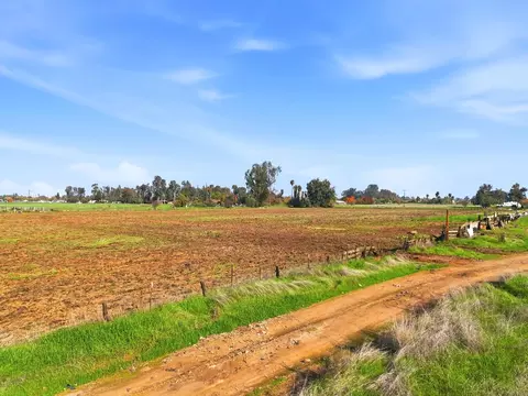 0 Krohn, Madera, CA 93638 photo 13