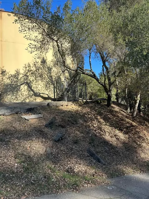 14700 Ambric Knolls Rd, Saratoga, CA 95070