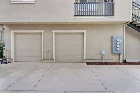 Exterior - 851 Mora Cir, Soledad, CA 93960 photo 6 of 6
