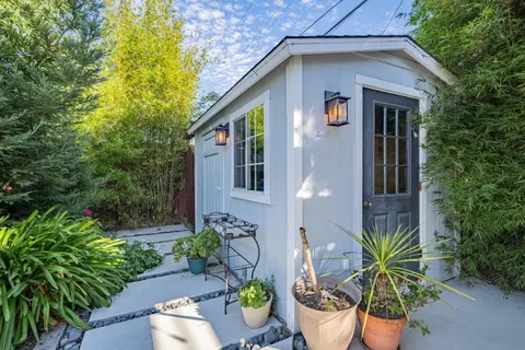 Exterior - 247 Oak St, Salinas, CA 93901 photo 9 of 9