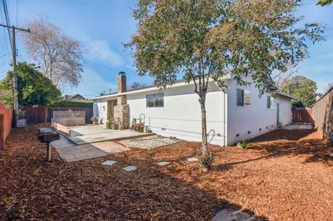 Exterior - 320 Coelho St, Milpitas, CA 95035 photo 2 of 4