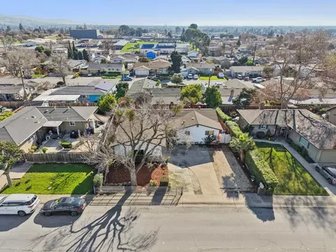 View/Area - 320 Coelho St, Milpitas, CA 95035 photo 3 of 5