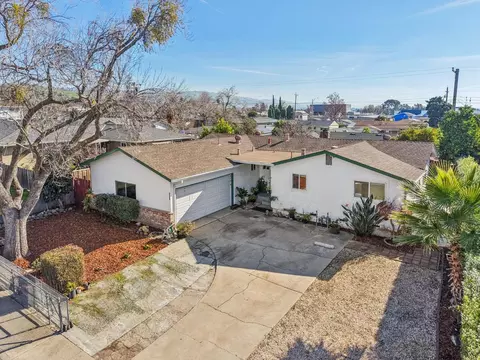 View/Area - 320 Coelho St, Milpitas, CA 95035 photo 1 of 5