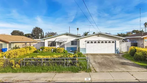 26 Seaview Dr, Bay Point, CA 94565