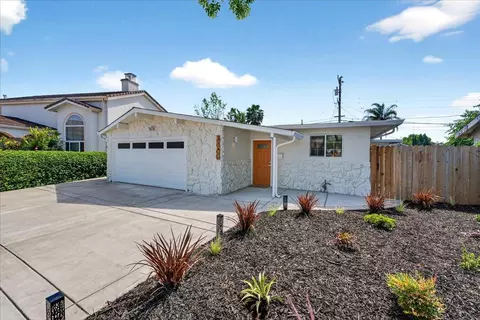 1460 Saturn Ct, Milpitas, CA 95035