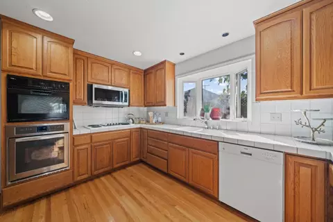 Kitchen - 3393 Sutton Loop, Fremont, CA 94536 photo 2 of 3