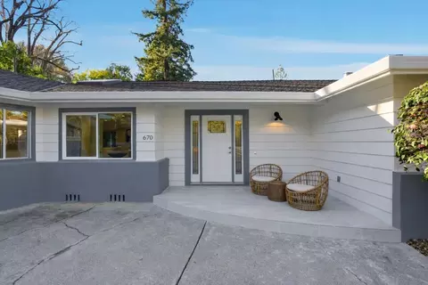 670 La Mesa Dr, Portola Valley, CA 94028