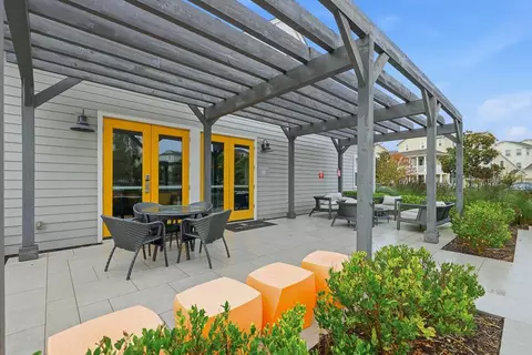 Exterior - 37598 Cape Cod Rd, Newark, CA 94560 photo 6 of 8