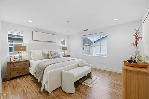 Bedroom - 37598 Cape Cod Rd, Newark, CA 94560 photo 13 of 17