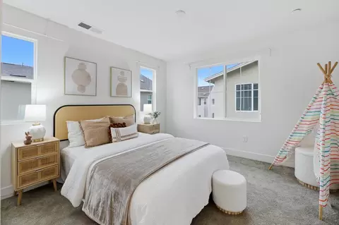 Bedroom - 37598 Cape Cod Rd, Newark, CA 94560 photo 5 of 17