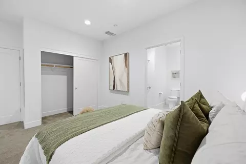 Bedroom - 37598 Cape Cod Rd, Newark, CA 94560 photo 3 of 17