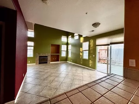 Living - 1918 Bradbury St, Salinas, CA 93906 photo 3 of 6