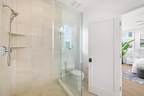 Bath - 606 Allerton Loop, Campbell, CA 95008 photo 3 of 5
